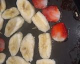 बनाना स्ट्रॉबेरी टोस्ट सैंडविच (banana strawberry toast sandwich recipe in Hindi) रेसिपी चरण 2 फोटो