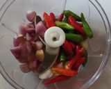Foto langkah ke 2 dari resep Tumis Kangkung Cauge...