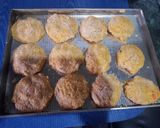 Foto del paso 4 de la receta: Hamburguesas de calabaza y zanahoria con ensalada colorida