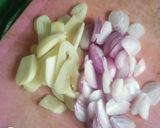 Foto langkah ke 2 dari resep 188. Oseng sayur pelangi.