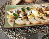 Foto del paso 6 de la receta: Ensalada de pera con gorgonzola
