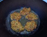 Foto langkah ke 5 dari resep Mamaci Bakwan Jagung Empuk.