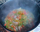 Foto del paso 6 de la receta: Cazuela de bonito con fideos gordos y gambas