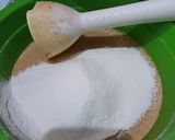 Foto langkah ke 4 dari resep Bolu pisang kukus gula merah.