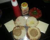 तवा चीज़ बर्गर (Tava cheese Burger recipe in hindi) रेसिपी चरण 1 फोटो