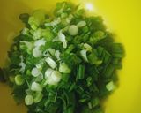 A picture of step 1 of Healthy Spring onion Chella.