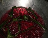 Foto langkah ke 2 dari resep Sirup Cocopandan Homemade.