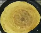 A picture of step 7 of Besan chilla.
