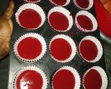 A picture of step 2 of Red velvet cupcakes III.