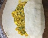 A picture of step 10 of Egg Mughlai Paratha.