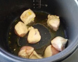 Foto del paso 2 de la receta: Pechuga de pollo en salsa de chocolate