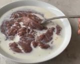 A picture of step 1 of Soft Mabele Meal.