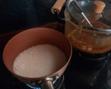 Foto langkah ke 1 dari resep Caramel Cake (Bolu Sarang Semut).