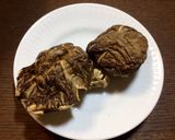 A picture of step 1 of #3 Japanese Radish and W Shiitake mushroom soup.