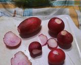 Foto del paso 2 de la receta: Rúcula, morrón, rabanito, zucchini