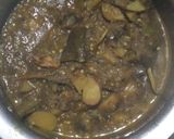 A picture of step 1 of Potato and brinjals mix vegetable.