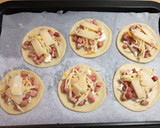 Foto del paso 6 de la receta: Empanadillas redondas de bacon y quesos 🧀