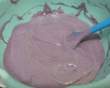 Foto langkah ke 2 dari resep Brownies Kukus Taro Keju.