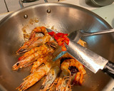 爆香蒜蓉大明蝦 簡單涮嘴下酒菜🦐的食譜步驟5照片