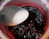 Foto del paso 4 de la receta: Salsa de Jamaica con un toque de vino rosado Zinfandel