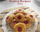 Foto langkah ke 5 dari resep Strawberry Thumbprint Cookies.