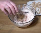 A picture of step 3 of Cranachan.