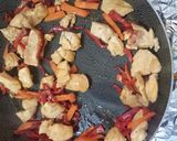 Foto del paso 2 de la receta: Tacos con Pollo en Salsa picante
