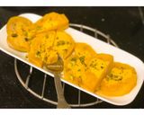 A picture of step 5 of Stuffed Mango Ice Cream.