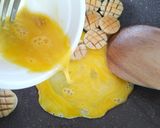 Foto langkah ke 3 dari resep Orak Arik Telur Sosis.