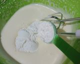 Foto langkah ke 3 dari resep Bolu Pisang Kukus (takaran sendok).