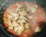 Foto del paso 5 de la receta: Fideuá de verduras y langostinos con allioli de rábanos
