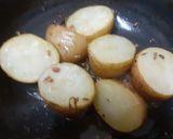 A picture of step 7 of Vratwale Potato Roast.