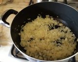 Foto del paso 3 de la receta: Relleno para tartas de acelga