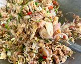 รูปขั้นตอนการทำที่ 3 ของ “หมูสามชั้นผัดปลาร้าทรงเครื่อง”