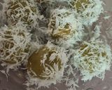 Foto langkah ke 3 dari resep Klepon Gula aren Tepung Singkong.