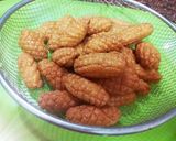 صورة لخطوة 5 من وصفة صوابع زينب بدون خميرة ونتيجه رائعه