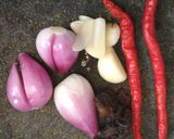 Foto langkah ke 1 dari resep Tumis Cumi Simple.