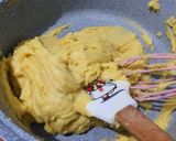Foto langkah ke 4 dari resep Kue Soes (Kulit Sus) Ala Fe.
