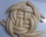 Foto langkah ke 6 dari resep Challah Bread - Braided bread.