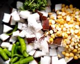 ओल्या नारळाची चटणी (olya naralachi chutney recipe in marathi) रेसिपी स्टेप 1 फोटो 
