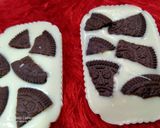A picture of step 4 of Yummy Oreo white chocolates in cups.