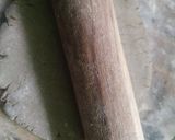 A picture of step 2 of Bajra ki roti.
