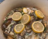 รูปขั้นตอนการทำที่ 2 ของ หอยแมลงภู่อบเบียร์ (Mussels Pot)
