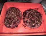 Foto langkah ke 2 dari resep Beef Steak Black Pepper with Mushroom Sauce (steak sapi lada hitam dengan saus jamur).
