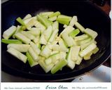 家常絲瓜~~拌飯超讚的食譜步驟3照片