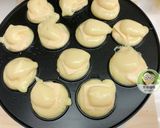 A picture of step 6 of Yogurt Cheese Crispy Mini Cakes - Parent-Child Baking.