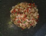 Foto langkah ke 4 dari resep Sayur Pakis Berkuah.