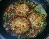 Foto langkah ke 4 dari resep Telur kecap manis pedas.