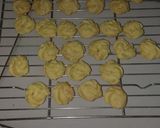 Foto langkah ke 7 dari resep Sagu keju crunchy.