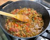 Une image de l'étape 15 de Courgettes et tomates, oignon rouge au bouillon de gambas.